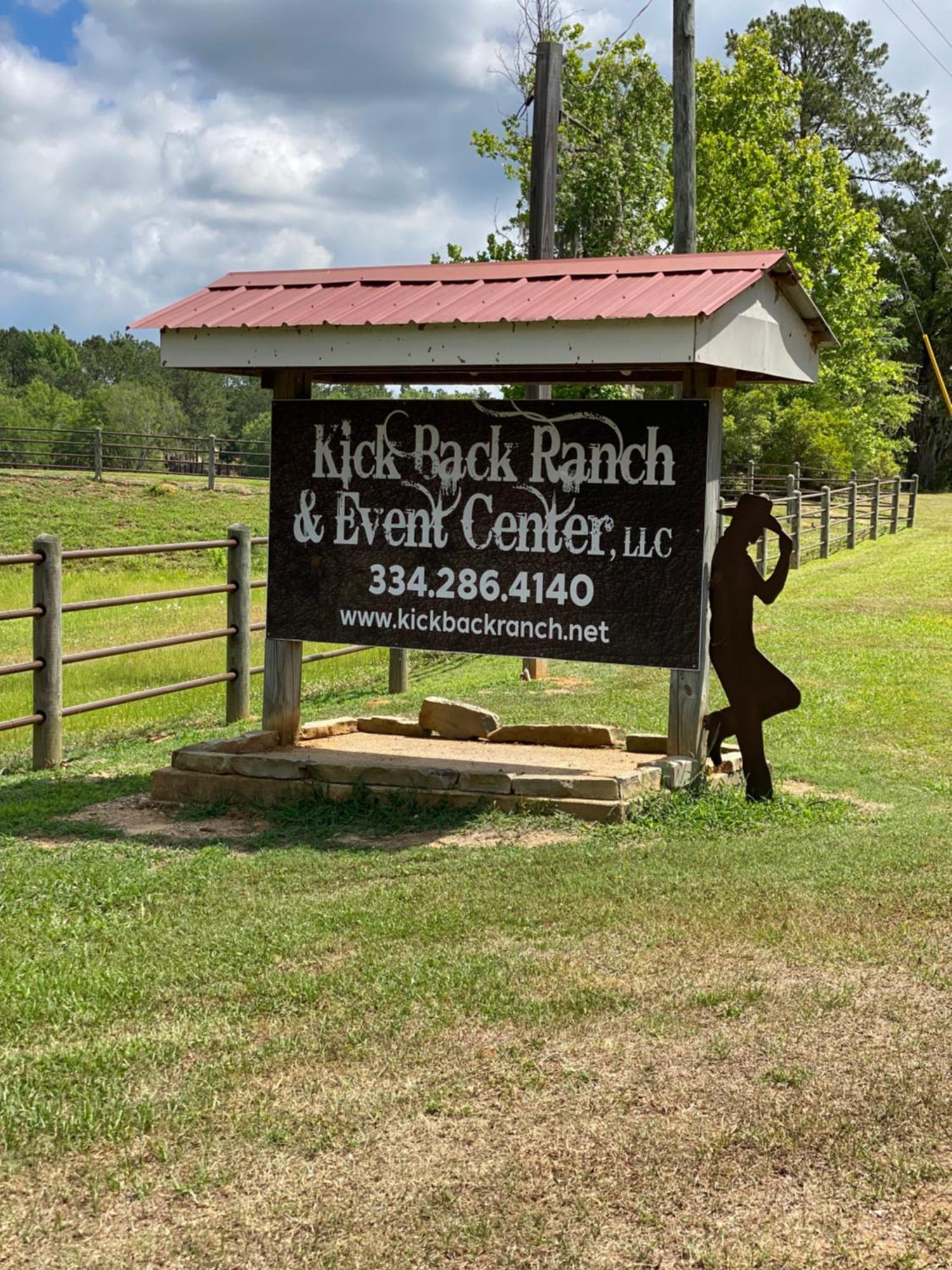 Kick Back Ranch Hotel Ramer Bagian luar foto
